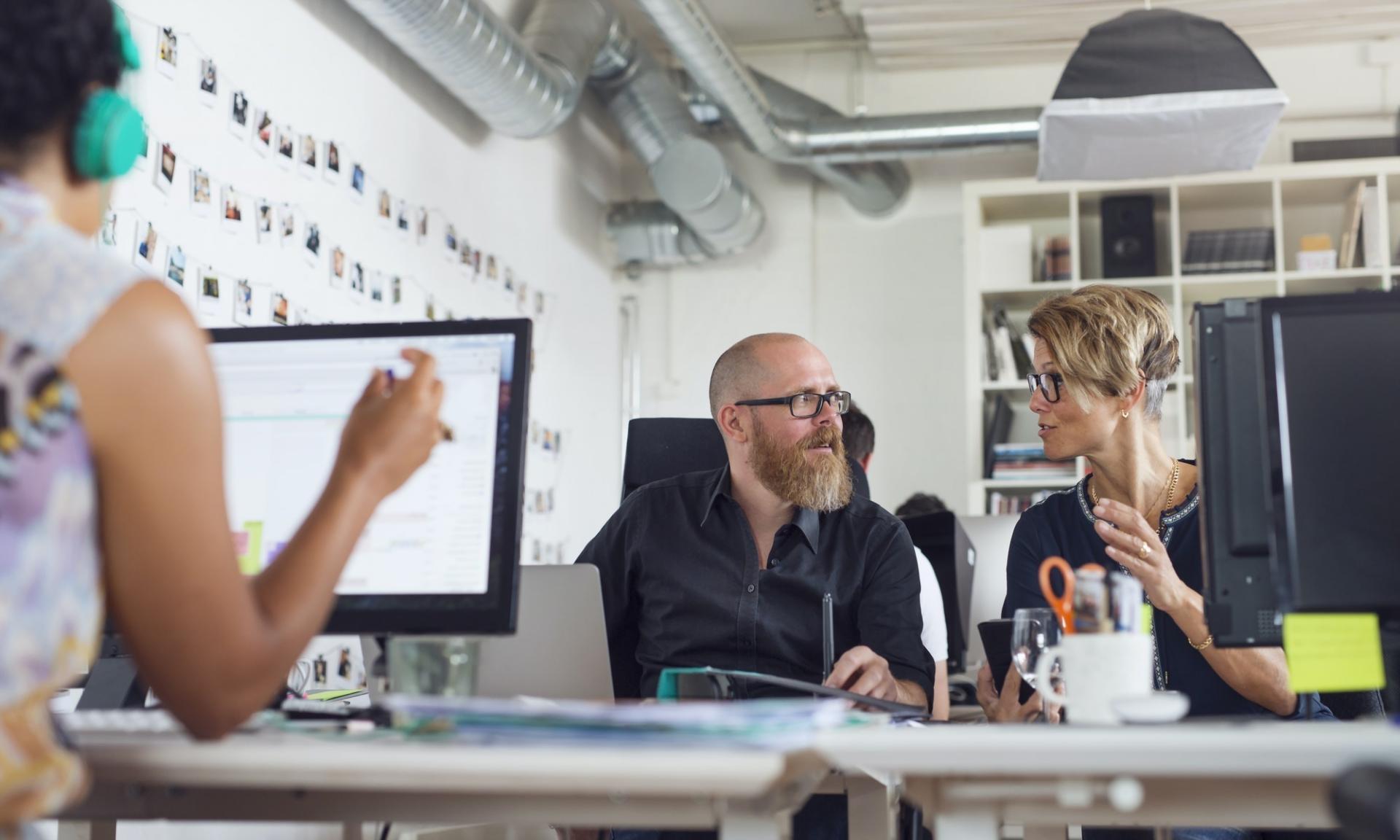 Session de diagnostic technique sur les erreurs serveur et temps de réponse